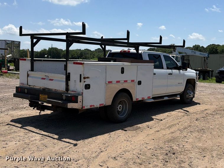 image for item EQ8003 2016 Chevrolet Silverado 3500HD Crew Cab utility bed pickup truck