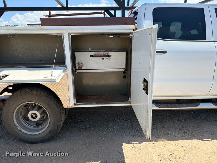 image for item EQ8003 2016 Chevrolet Silverado 3500HD Crew Cab utility bed pickup truck