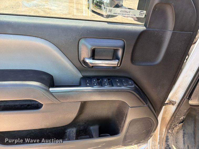 image for item EQ8003 2016 Chevrolet Silverado 3500HD Crew Cab utility bed pickup truck