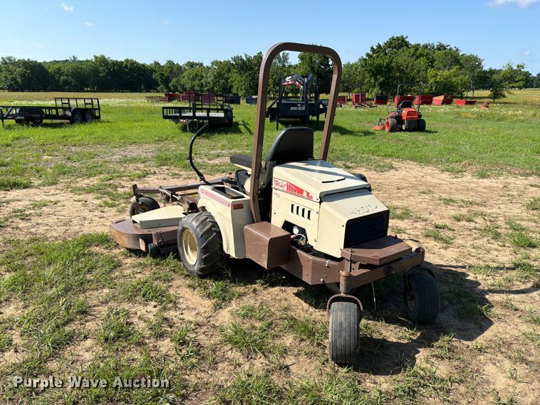 image for item EQ8004 Grasshopper 932 ZTR lawn mower