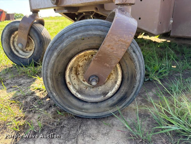 image for item EQ8004 Grasshopper 932 ZTR lawn mower