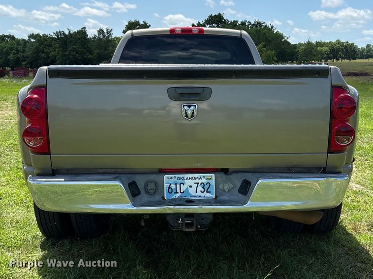 image for item EQ8010 2008 Dodge Ram 3500 Crew Cab pickup truck