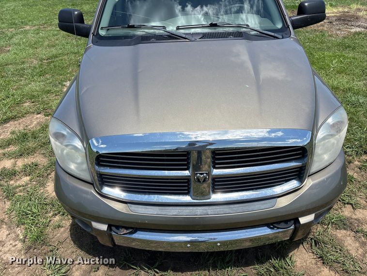 image for item EQ8010 2008 Dodge Ram 3500 Crew Cab pickup truck