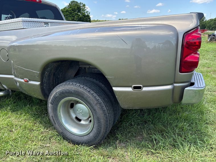 image for item EQ8010 2008 Dodge Ram 3500 Crew Cab pickup truck