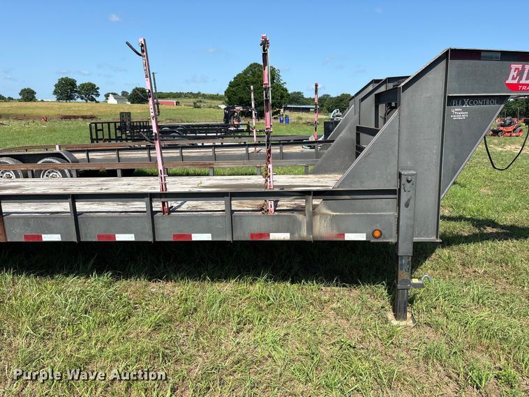 image for item EQ8011 2016 Elite Trailers utility trailer