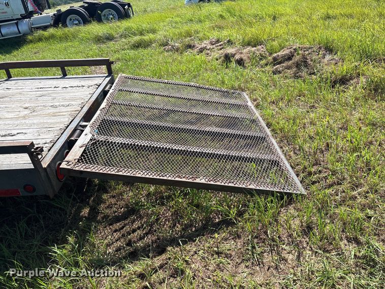 image for item EQ8011 2016 Elite Trailers utility trailer