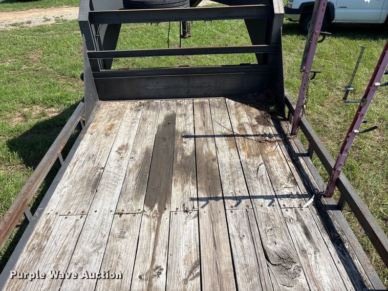 image for item EQ8011 2016 Elite Trailers utility trailer