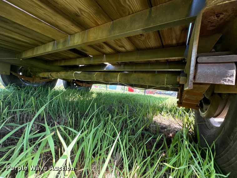 image for item EQ8011 2016 Elite Trailers utility trailer