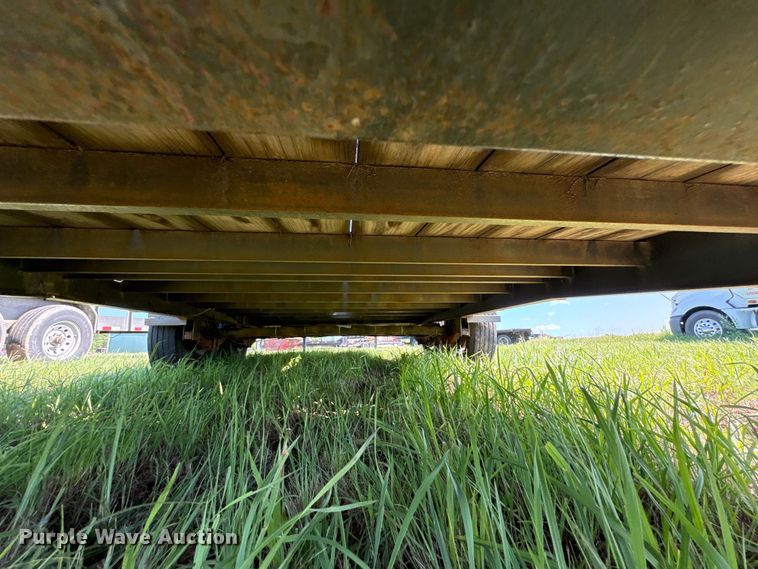image for item EQ8011 2016 Elite Trailers utility trailer