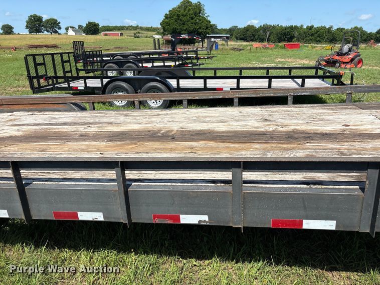 image for item EQ8012 2016 Elite Trailers utility trailer