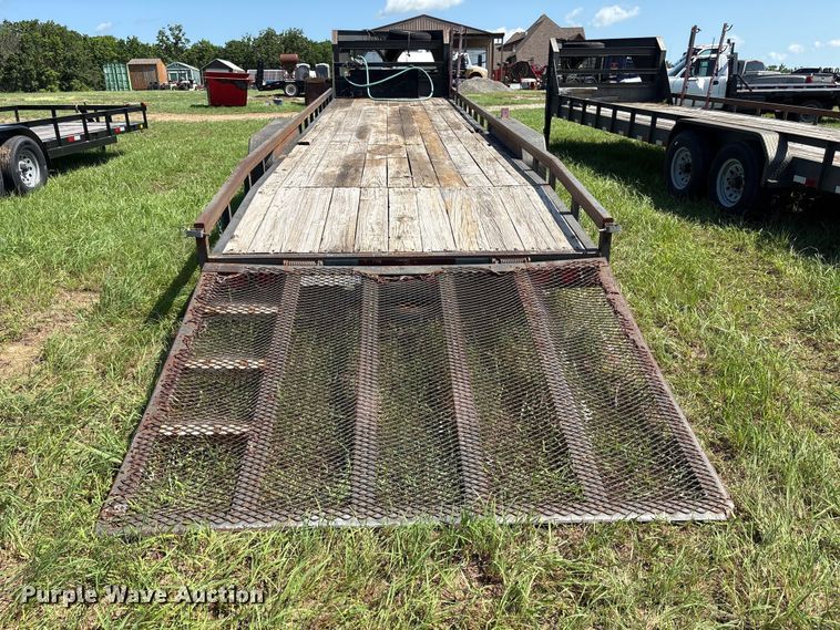 image for item EQ8012 2016 Elite Trailers utility trailer