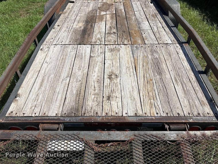image for item EQ8012 2016 Elite Trailers utility trailer