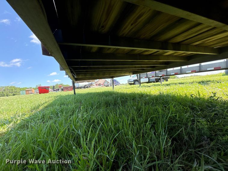 image for item EQ8012 2016 Elite Trailers utility trailer