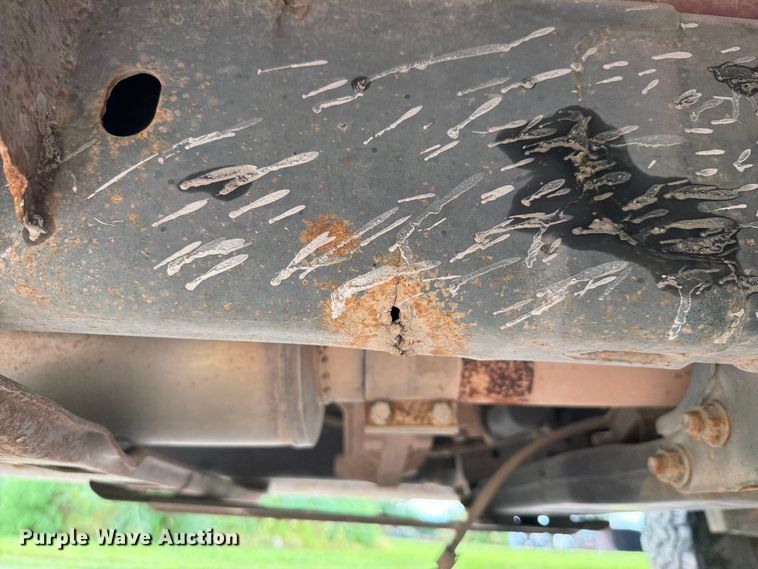 image for item EQ8039 2006 Dodge Ram 3500 Ext. Cab flatbed pickup truck