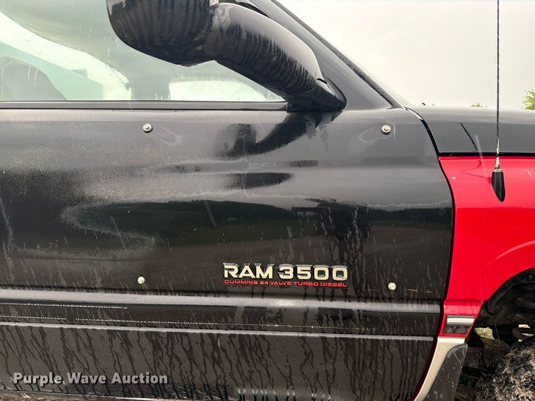 image for item EQ8041 1999 Dodge Ram 3500 utility bed pickup truck