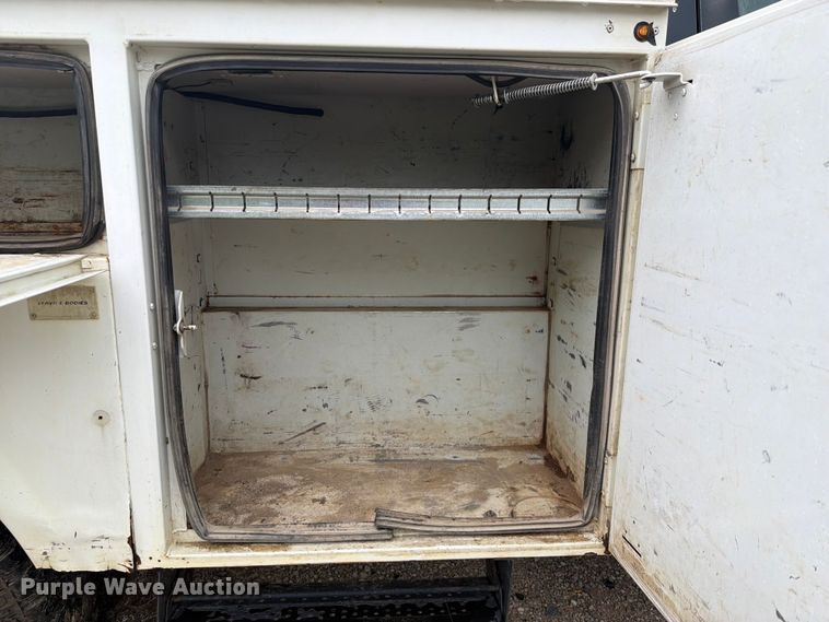 image for item EQ8041 1999 Dodge Ram 3500 utility bed pickup truck
