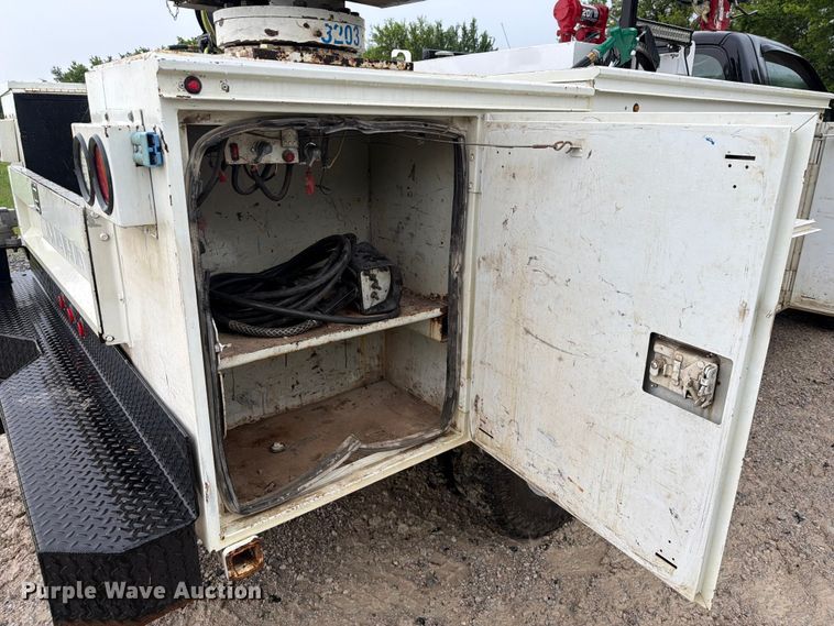 image for item EQ8041 1999 Dodge Ram 3500 utility bed pickup truck