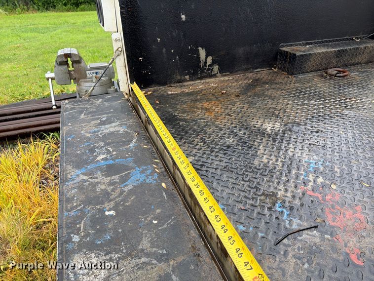 image for item EQ8041 1999 Dodge Ram 3500 utility bed pickup truck