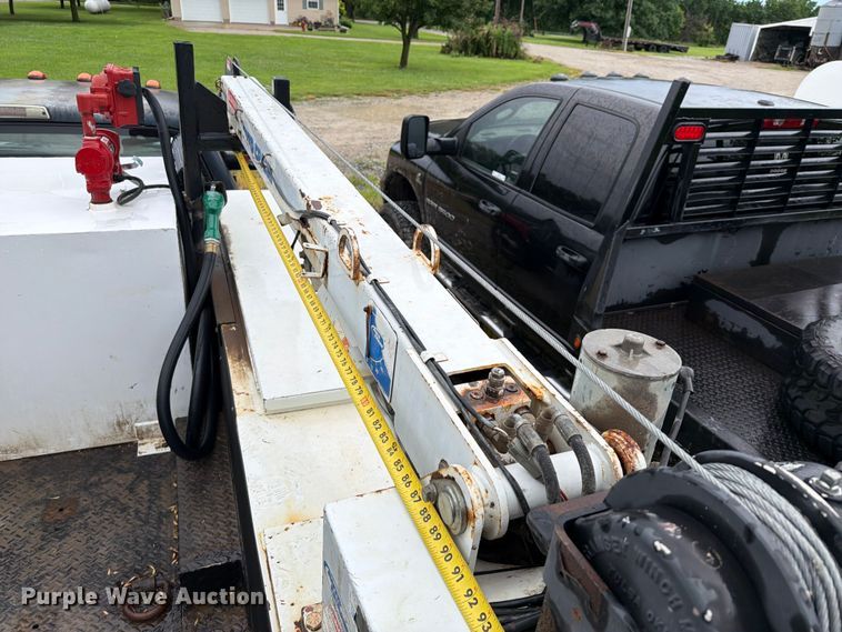image for item EQ8041 1999 Dodge Ram 3500 utility bed pickup truck