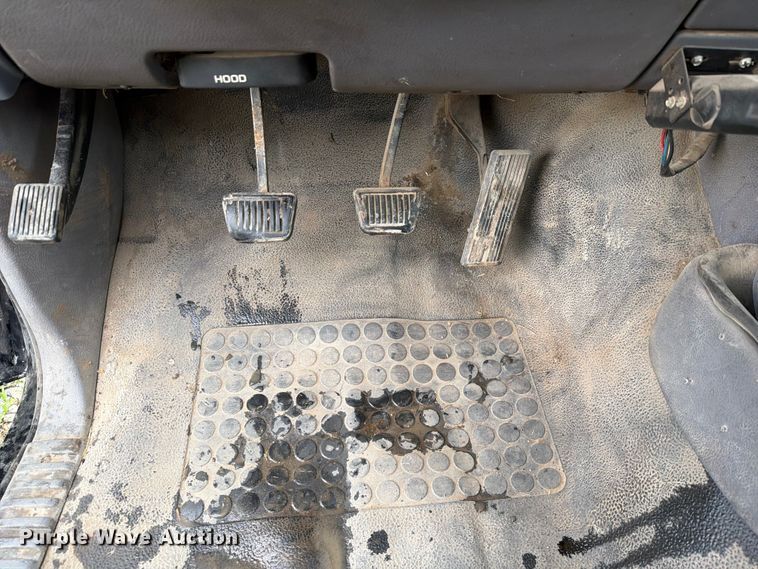 image for item EQ8041 1999 Dodge Ram 3500 utility bed pickup truck