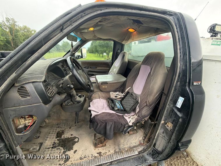 image for item EQ8041 1999 Dodge Ram 3500 utility bed pickup truck