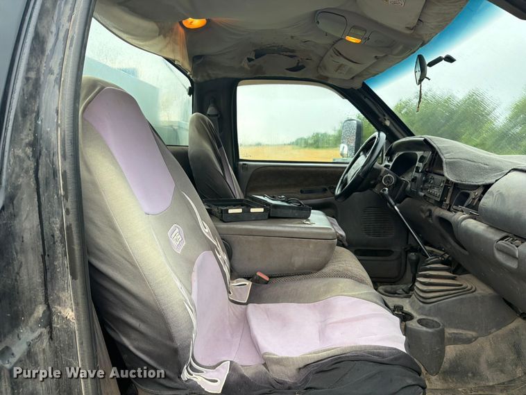 image for item EQ8041 1999 Dodge Ram 3500 utility bed pickup truck