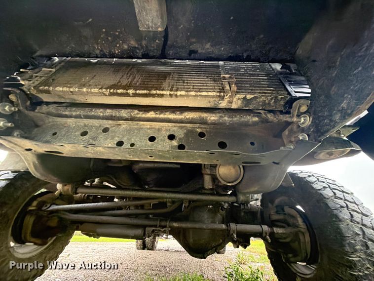 image for item EQ8041 1999 Dodge Ram 3500 utility bed pickup truck