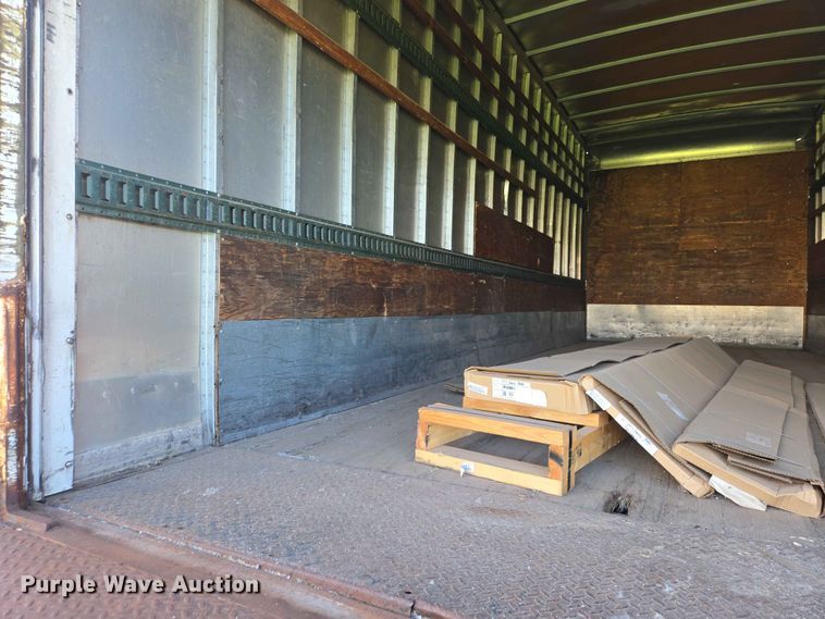 image for item ER1698 2003 International 4300 box truck