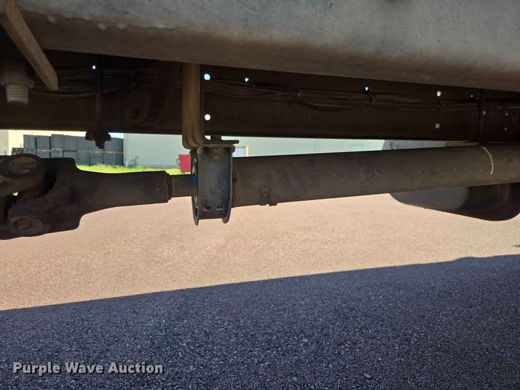 image for item ER1698 2003 International 4300 box truck