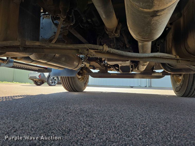image for item ER1698 2003 International 4300 box truck