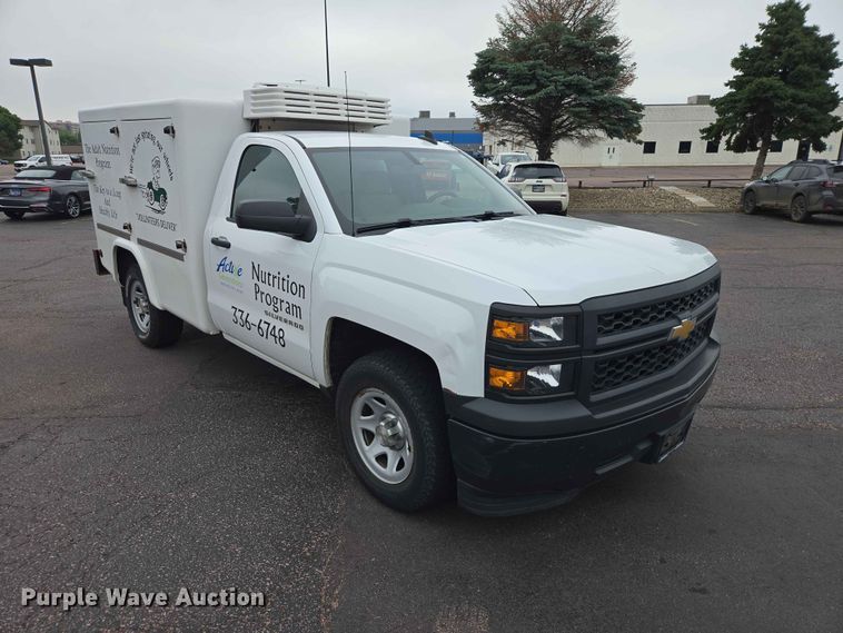 image for item ER1726 2015 Chevrolet Silverado 1500 pickup truck