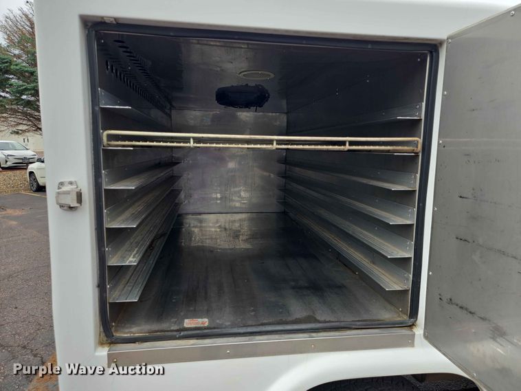 image for item ER1726 2015 Chevrolet Silverado 1500 pickup truck