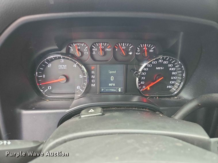 image for item ER1726 2015 Chevrolet Silverado 1500 pickup truck