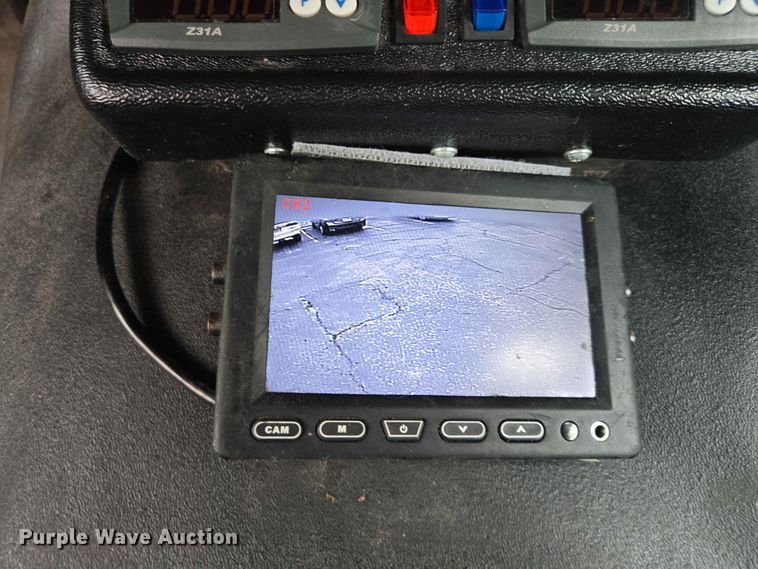 image for item ER1726 2015 Chevrolet Silverado 1500 pickup truck