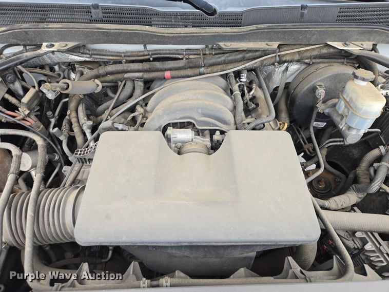image for item ER1726 2015 Chevrolet Silverado 1500 pickup truck
