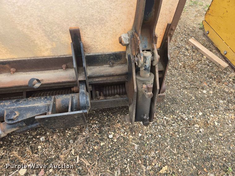 image for item ER1727 American Sno-Plows C12P3B51TE-RR snow plow