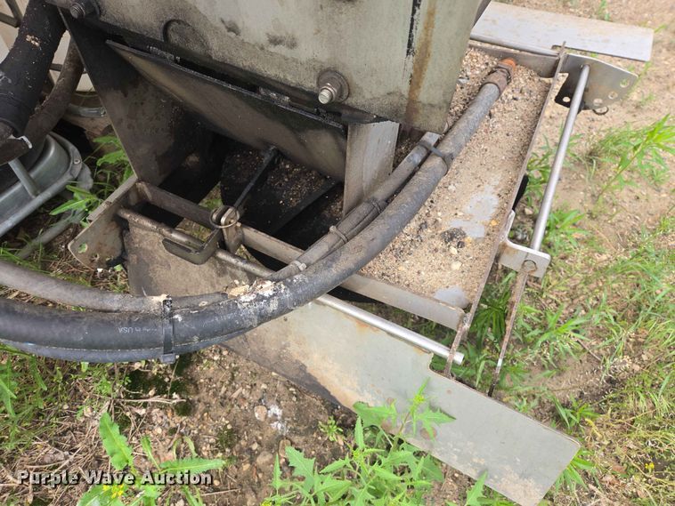 image for item ER1728 Henderson FSHx14' spreader