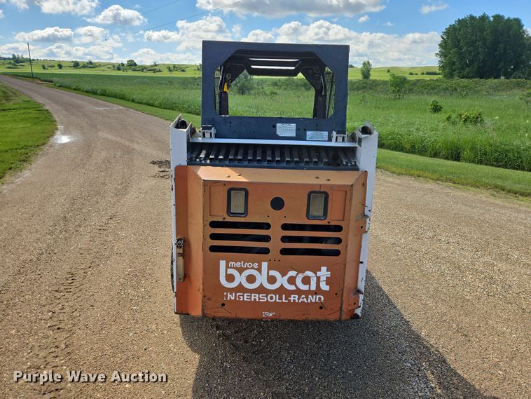 image for item ER1730 1997 Bobcat 553 skid steer loader