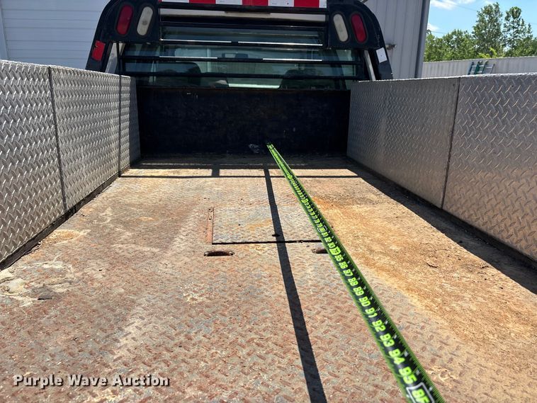 image for item ER3039 2008 Ford F250 XL Super Duty Crew Cab flatbed pickup truck