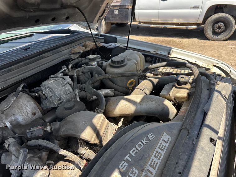 image for item ER3039 2008 Ford F250 XL Super Duty Crew Cab flatbed pickup truck