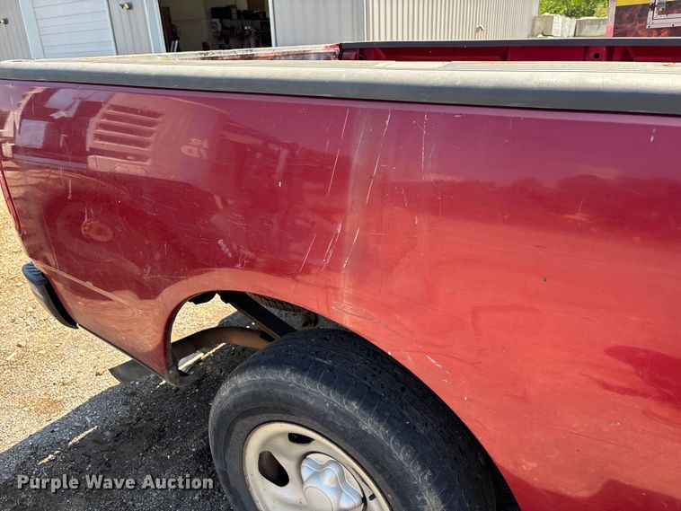 image for item ER3041 2002 Ford F150 pickup truck
