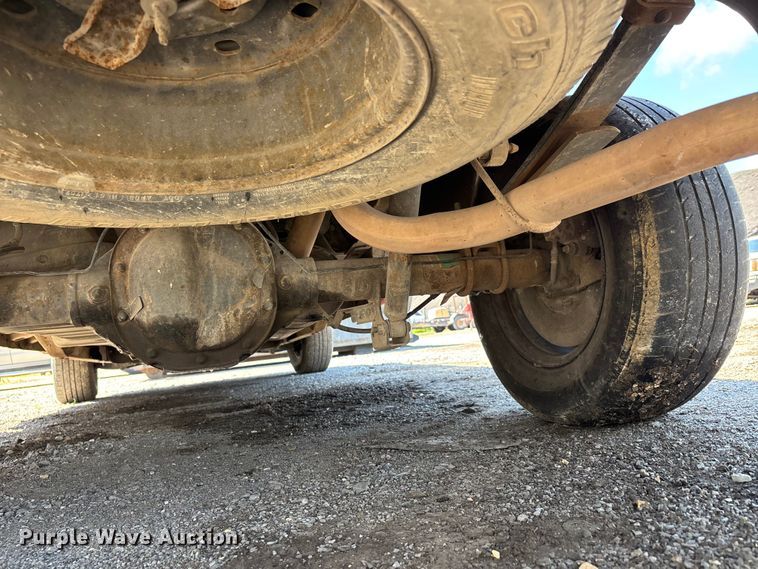 image for item ER3041 2002 Ford F150 pickup truck