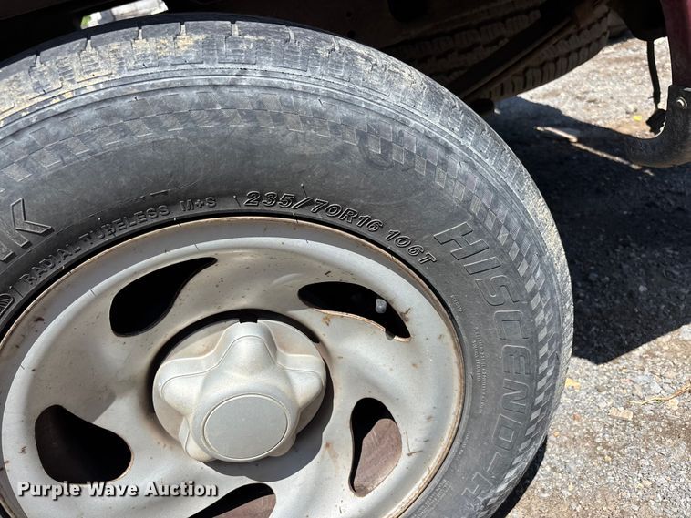 image for item ER3041 2002 Ford F150 pickup truck