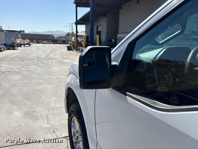 image for item ER7652 2016 Ford F150 Crew Cab pickup truck