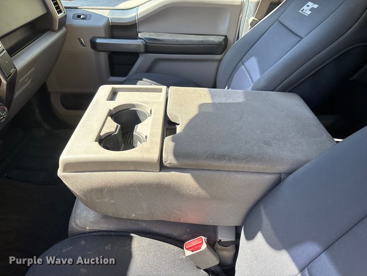 image for item ER7652 2016 Ford F150 Crew Cab pickup truck