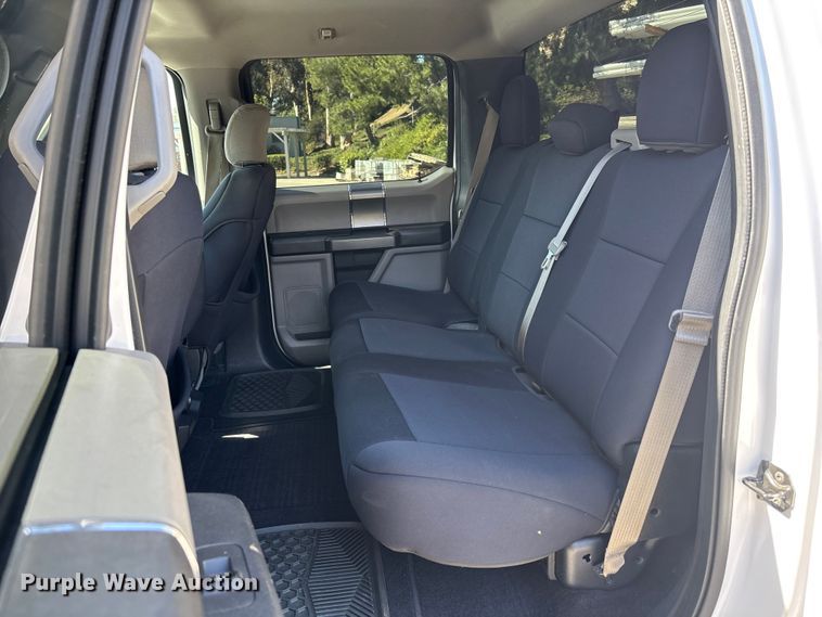 image for item ER7652 2016 Ford F150 Crew Cab pickup truck