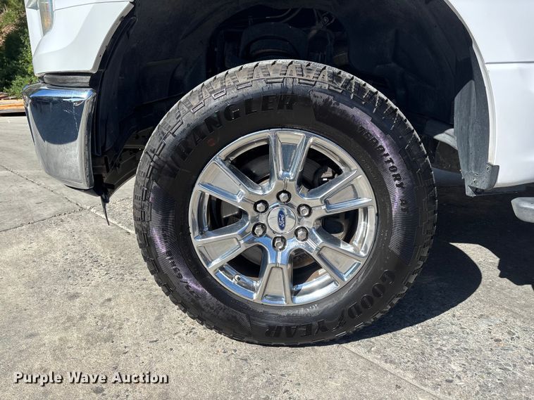 image for item ER7652 2016 Ford F150 Crew Cab pickup truck