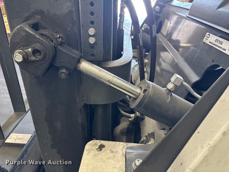 image for item ER7656 2016 UniCarriers PF50 forklift