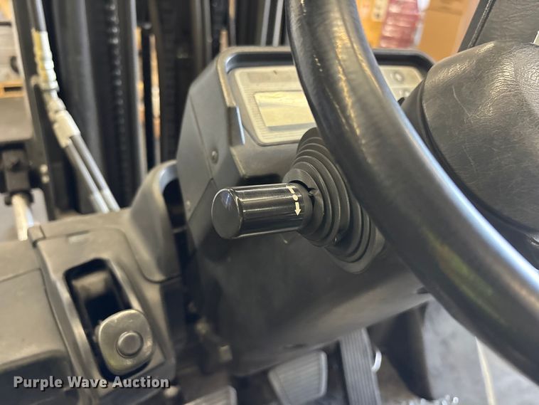 image for item ER7656 2016 UniCarriers PF50 forklift