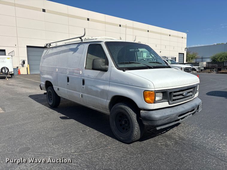 image for item ER7665 2006 Ford E250 van
